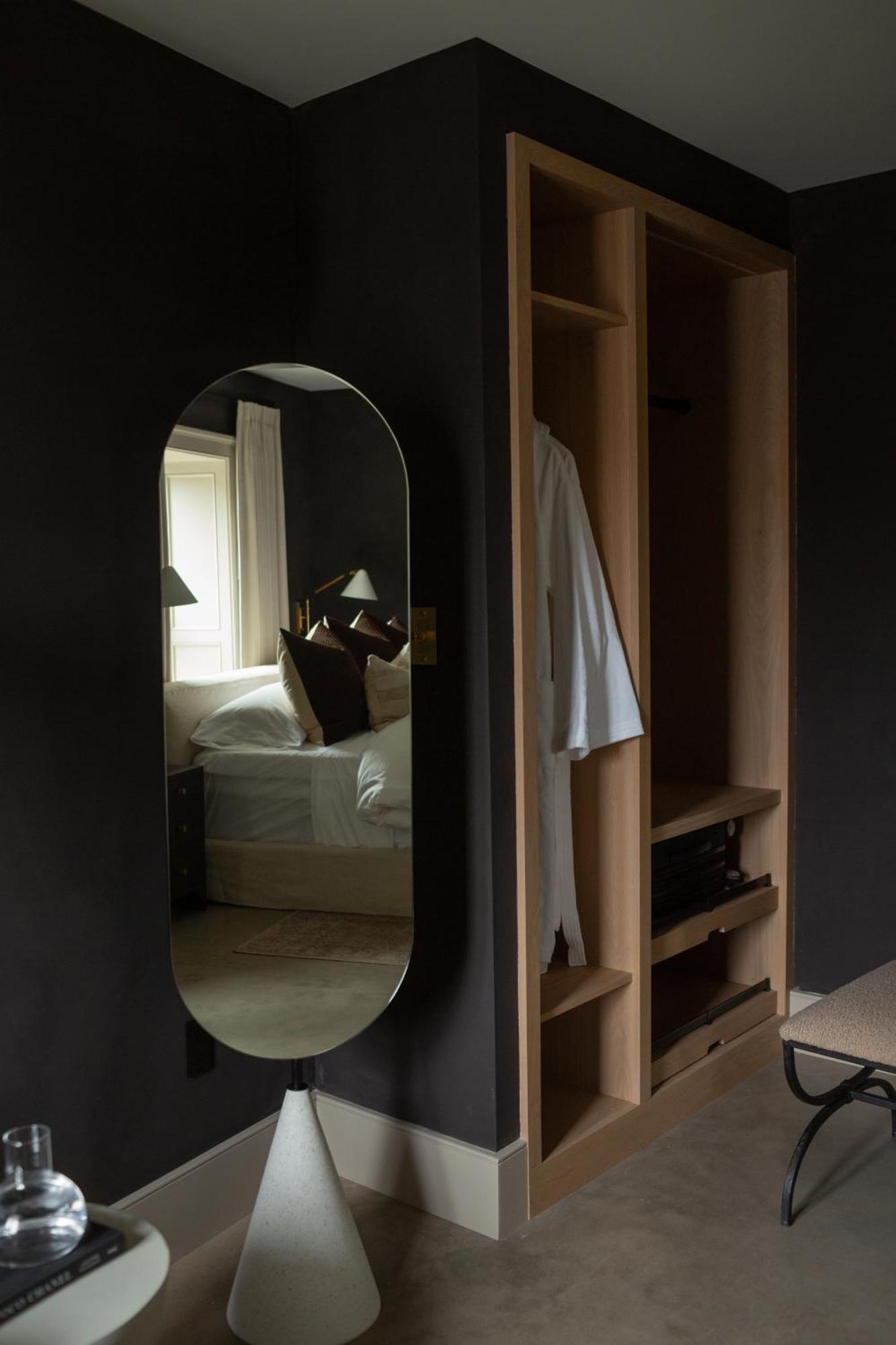 Kat Florence Hotels เอลอรา ภายนอก รูปภาพ